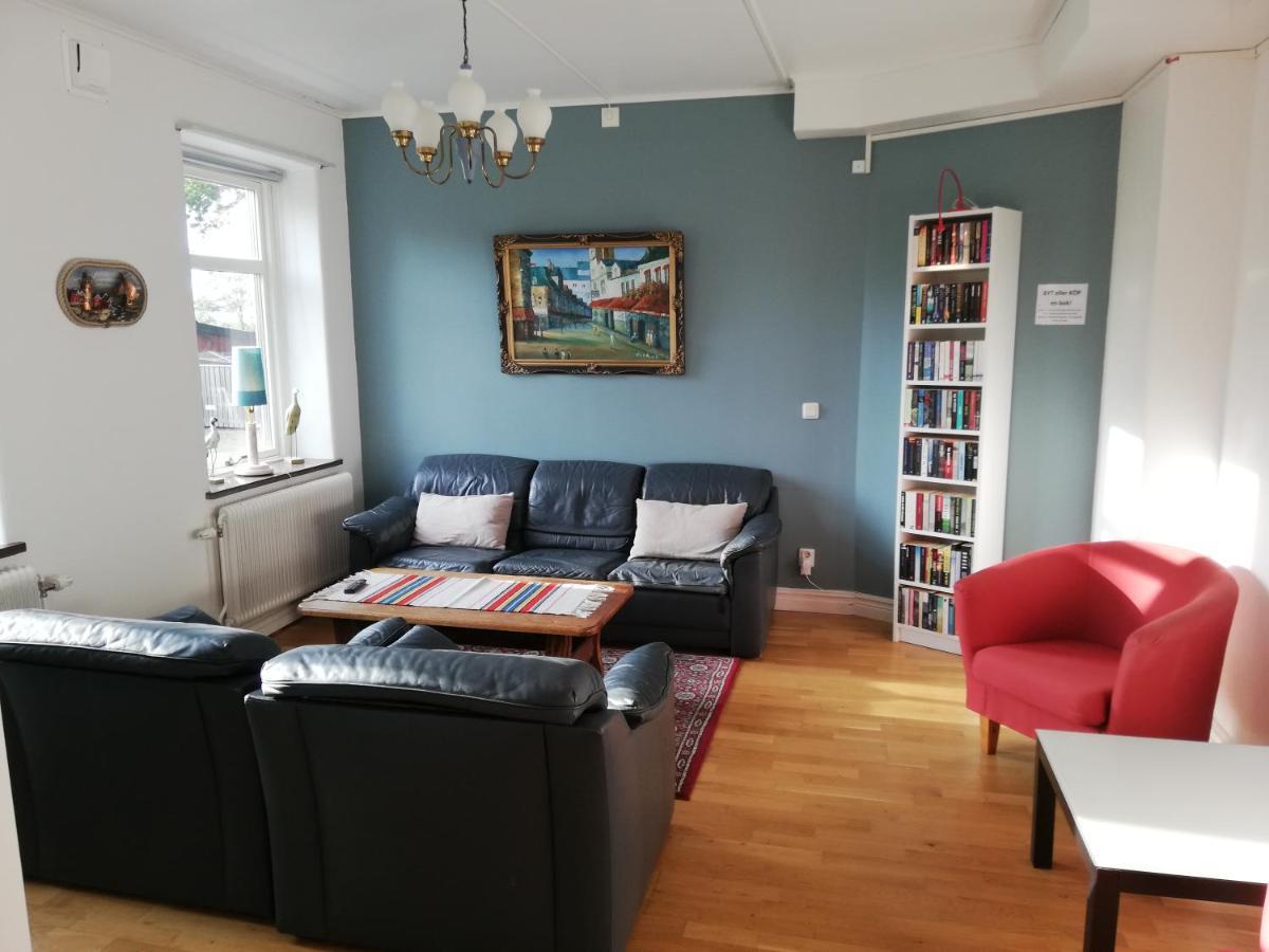 Hallandsasen Hostel 耶纳普 外观 照片